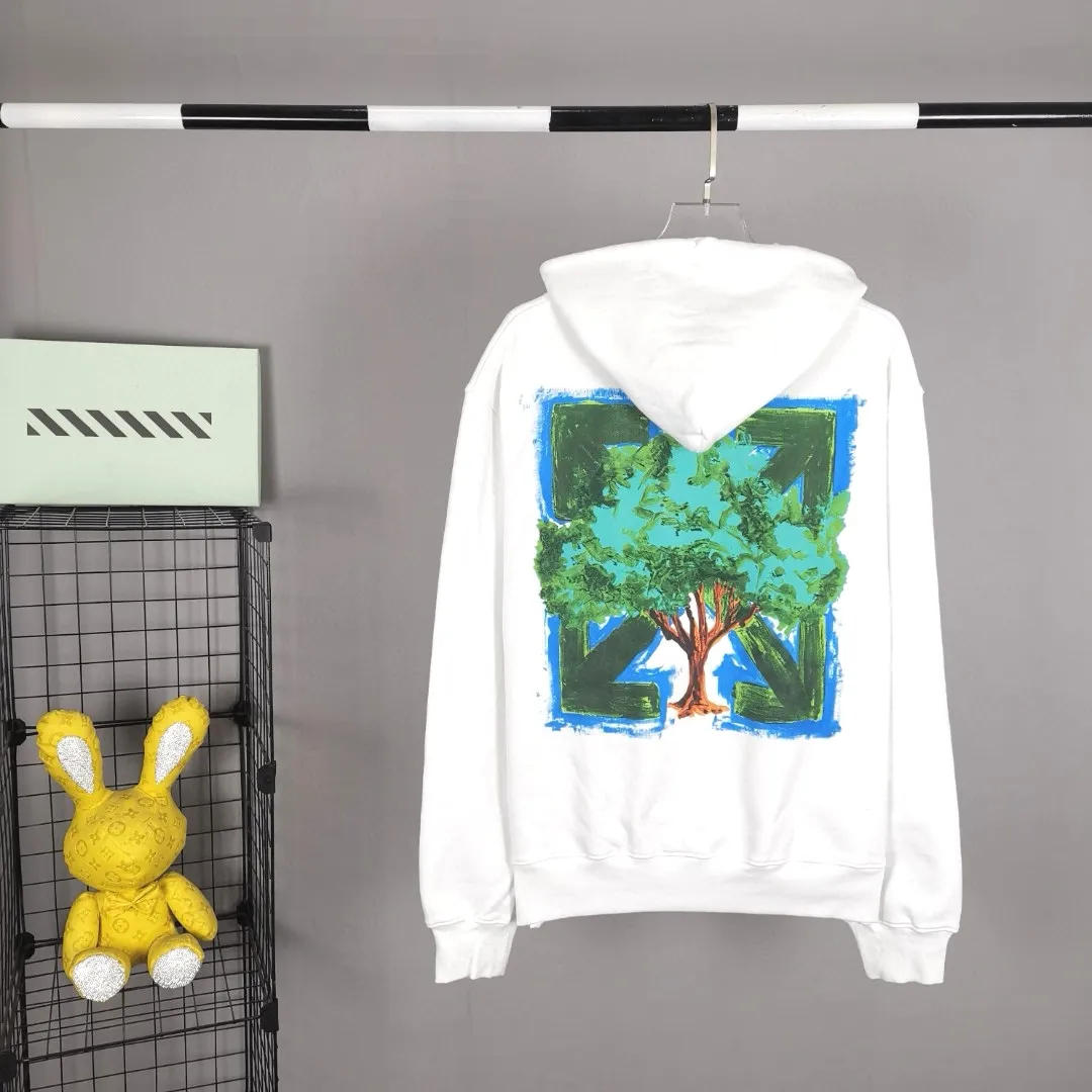 22SS top tested version environmentally friendly series OFFWHITE OW world environmentally friendly green big tree graffiti pure cotton loose unisex round neck sweatshirt I won’t introduce much else here, just get to the point. This printed tree is different from the short-sleeved ones. The leaf shape part of the printing is replaced by embroidery. This cannot be seen from the picture level (you will definitely make a mistake when you look at the picture). Many versions on the market directly look at the picture and make the pattern, without worrying about this detail.  The fabric is made of 480g fish scale terry cotton fabric, and the hem is slit. This is the key detail.  The white front chest is the new slogan of the trumpet, and the back is also different. They are all framed by the classic and iconic large warning arrows. The black arrows are lake green, with a few white water-like patterns added; the white ones are sky blue arrows, with a big tree inside with branches and leaves filling the entire pattern. Both pieces are interpretations of traditional retro hand-painted graffiti painting techniques, which fully embody the natural and environmentally friendly atmosphere.  Color: White Size: XS-L P:410